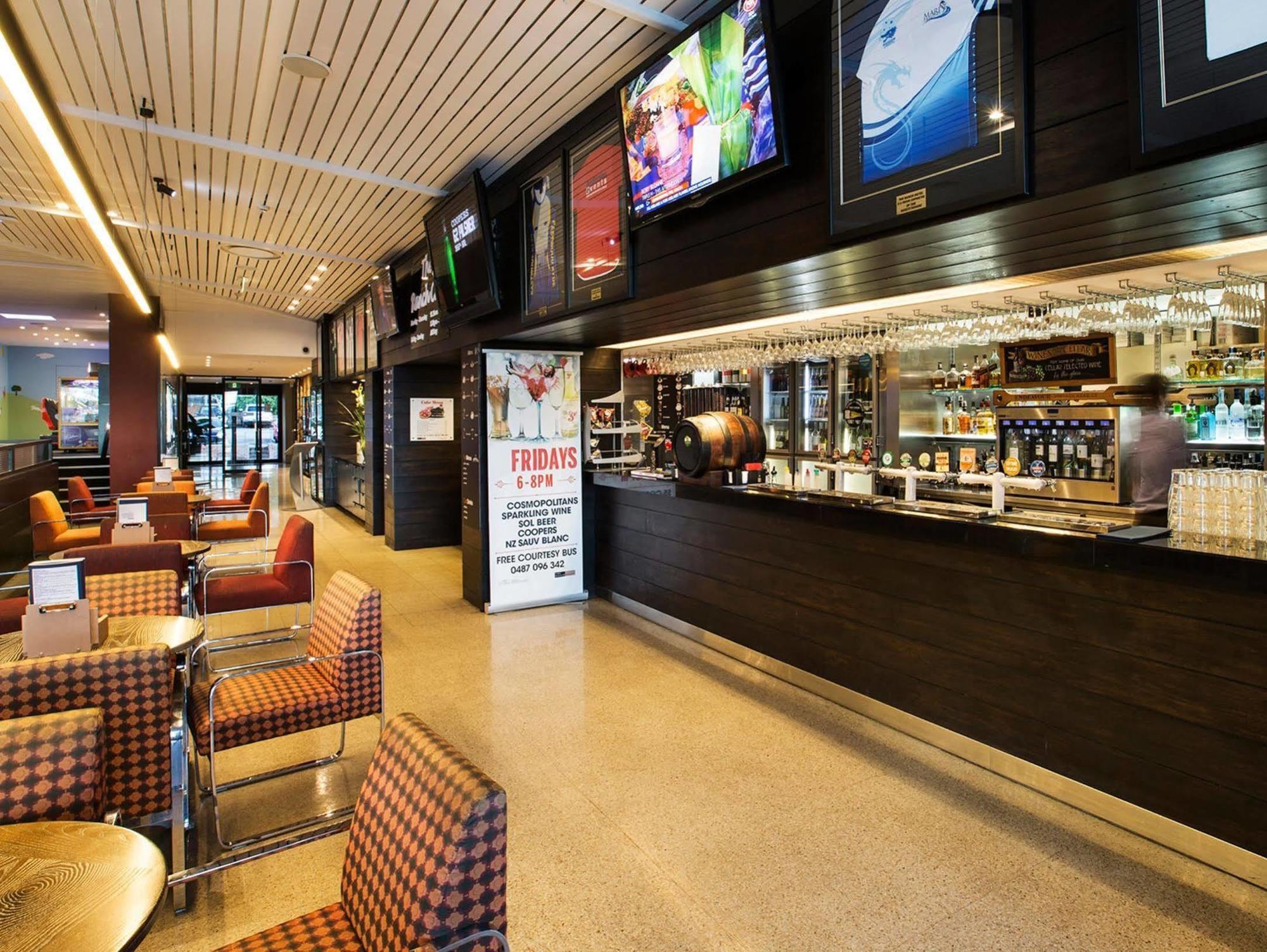 Nightcap At The Ranch Hotel Macquarie Park Екстериор снимка